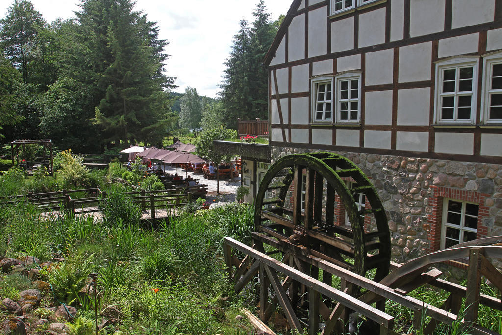 Hotel Boltenmuehle Guhlen Glienicke Экстерьер фото
